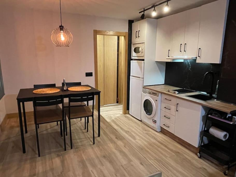 Encantador Apartamento En Pleno Centro Apartment Jaen Exterior photo